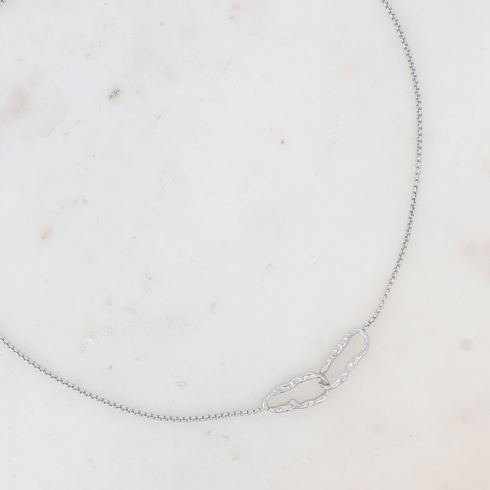 COLLIER GARINA - DOUBLE ANNEAU OVALE TEXTURÉ / DORE OU ARGENT