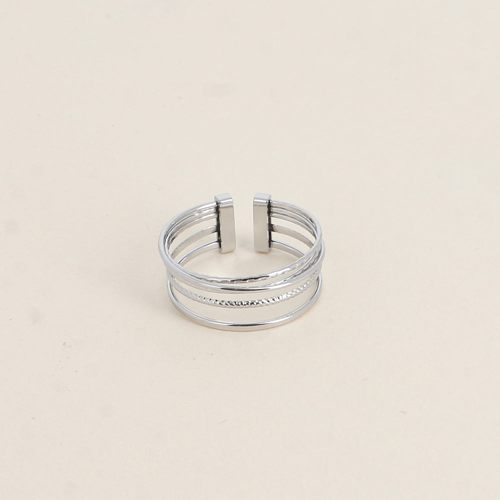 BAGUE - 5 ANNEAUX / DORE OU ARGENT