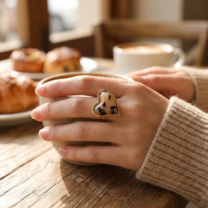 BAGUE COEUR EN RESINE