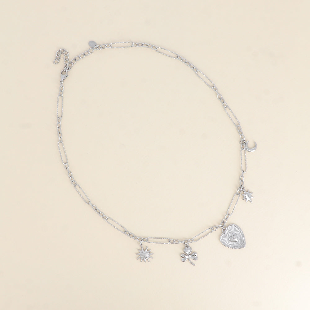 COLLIER - BRELOQUES