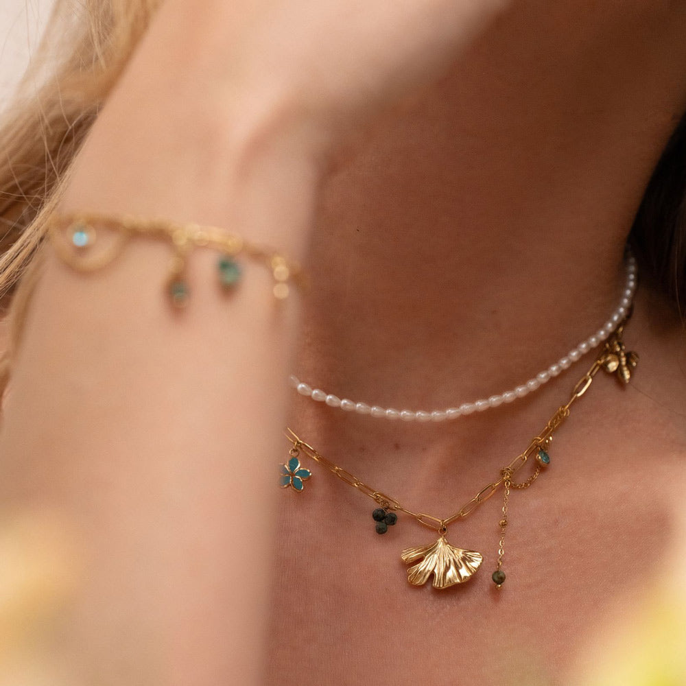 COLLIER SUZANNE
