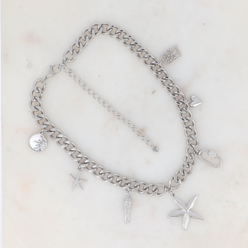 COLLIER EN MAILLE AVEC ETOILES DE MER