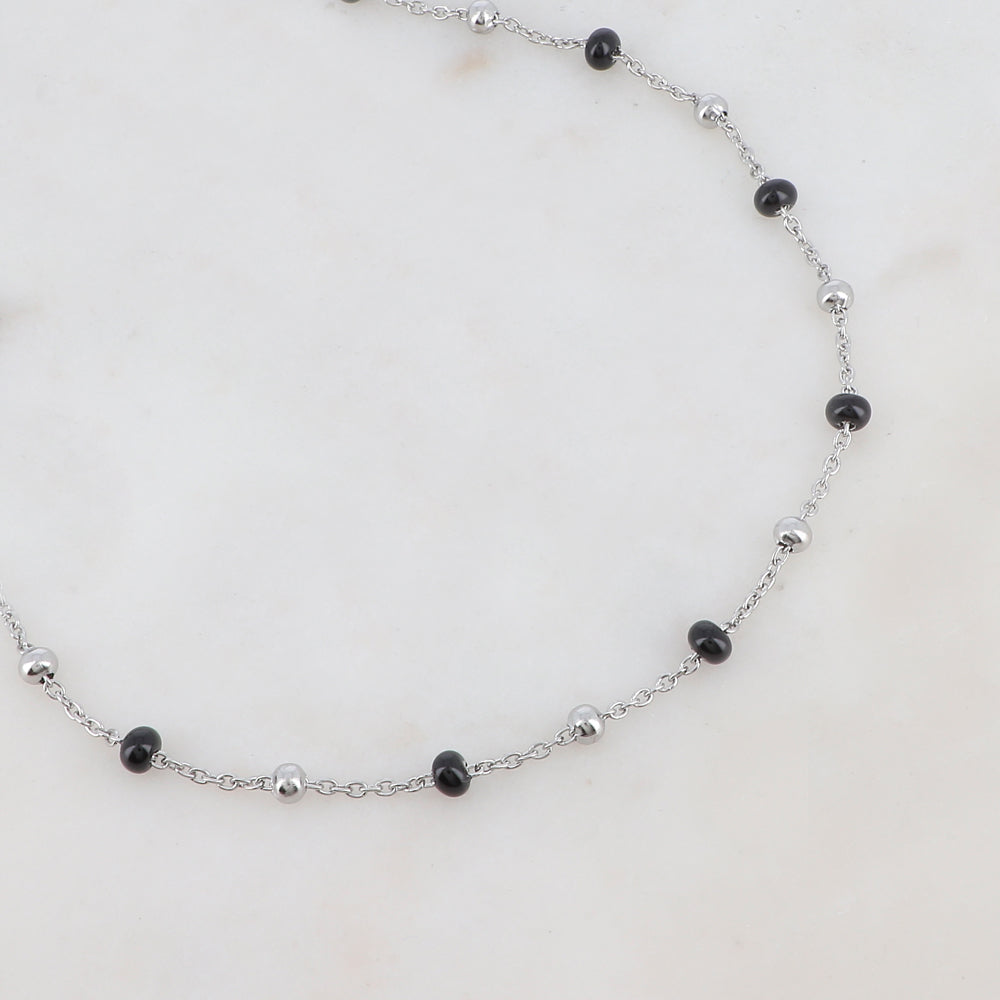 COLLIER AVEC PETITES BOULES / DIFFERENTES COULEURS
