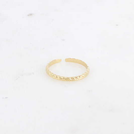 BAGUE - EFFET TORSADÉ ET STRIÉ / DORE OU ARGENT