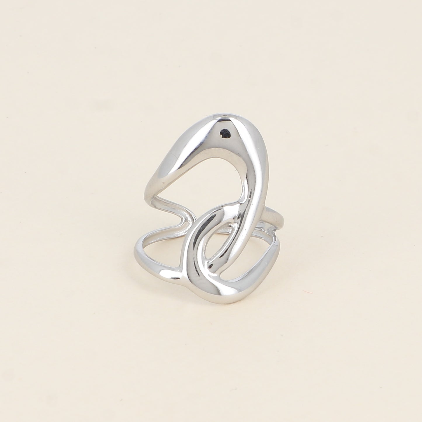 BAGUE - FORME AJOURE ENTRELACEES
