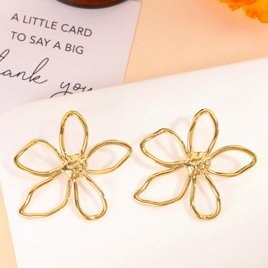 BOUCLES D'OREILLES CLOU FLEUR / DORE OU ARGENT