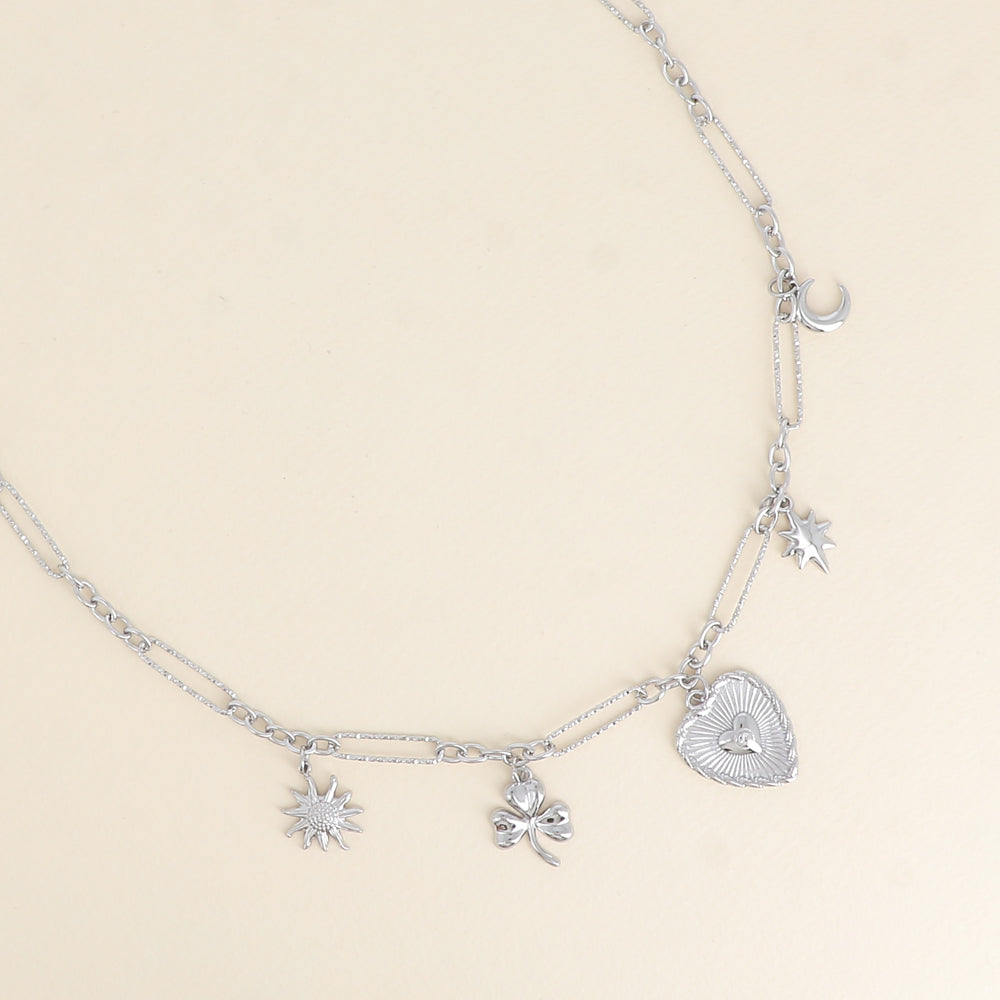 COLLIER - BRELOQUES