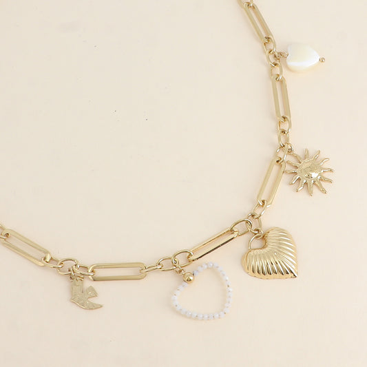COLLIER - BRELOQUES / DIFFERENTES COULEURS