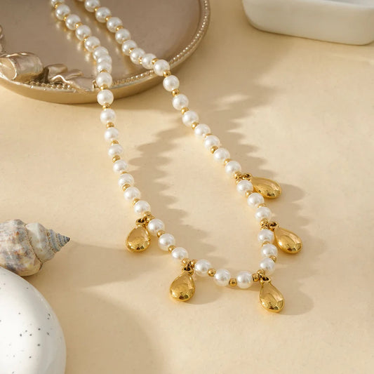 COLLIER EN PERLES BLANCHES